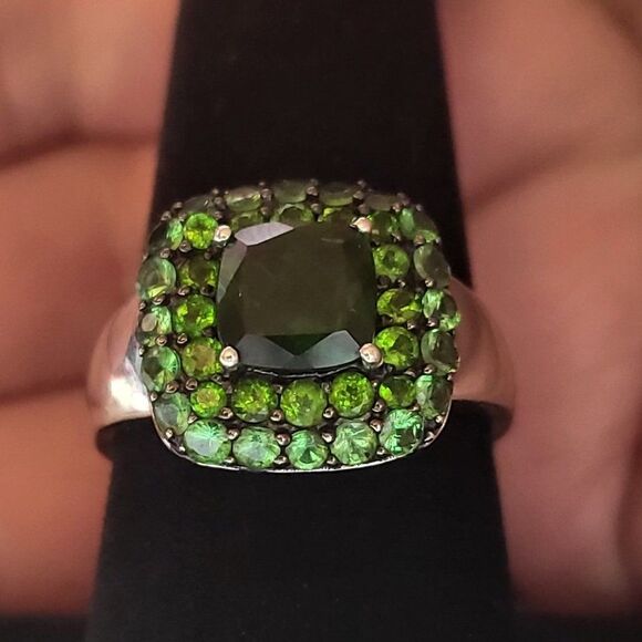 Chrome Diopside Sterling Silver Halo Cluster Ring - Picture 1 of 7